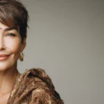 Coupes courtes femme 60 ans : un look moderne et rajeuni