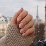 Modèle ongle semi permanent : le chic parisien, sans en faire trop